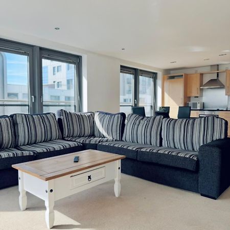 Modern Two Bedroom Apartments Edimburgo Exterior foto